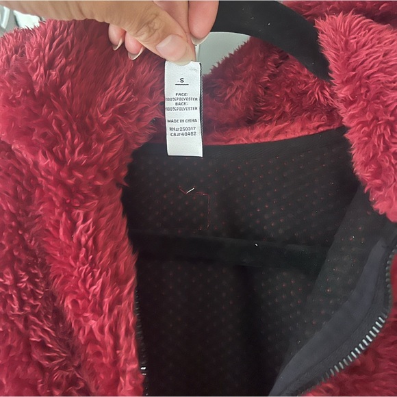 Varley Fuzzy Quarter-zip Jacket - Picture 2 of 4